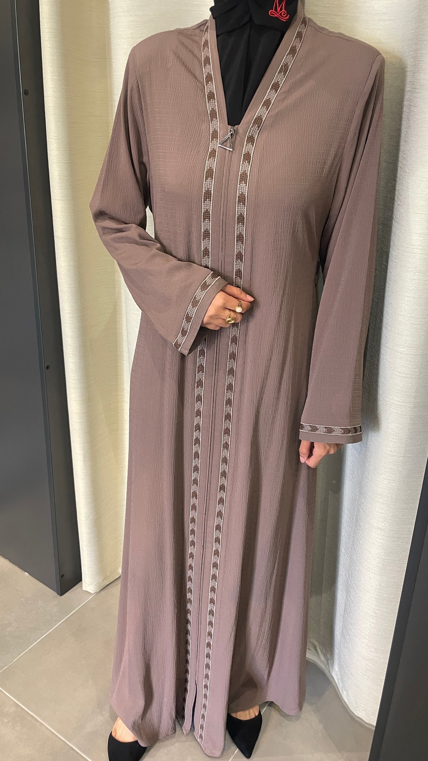 Abaya Lignée Élégante