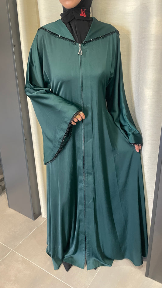 Abaya Élégance Veloutée avec Capuche