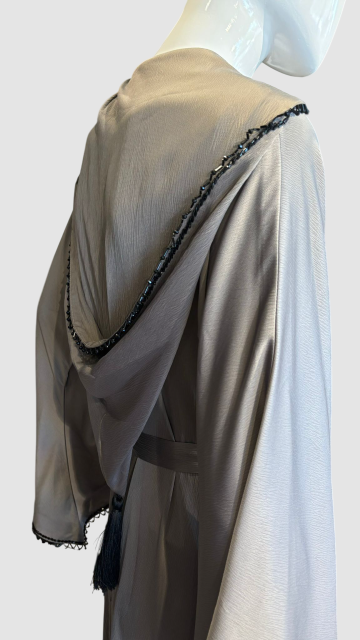 Abaya Élégance Veloutée avec Capuche